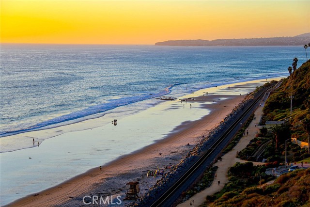 Detail Gallery Image 37 of 39 For 143 Avenida Pelayo, San Clemente,  CA 92672 - 3 Beds | 2 Baths