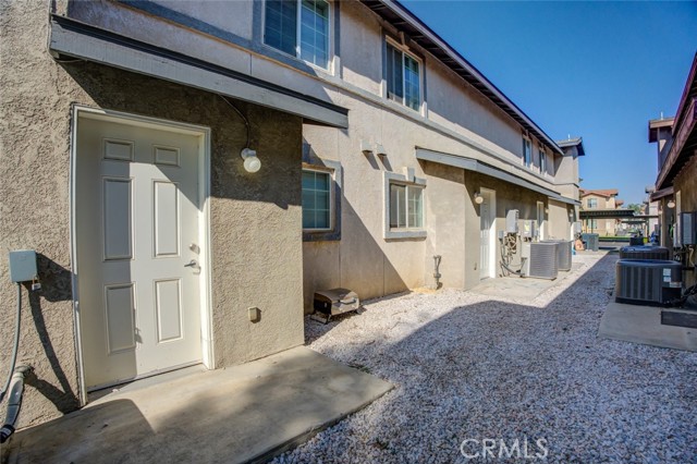 Detail Gallery Image 15 of 42 For 600 Hosking #10,  Bakersfield,  CA 93307 - 10 Beds | 7 Baths