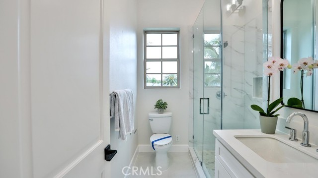 Detail Gallery Image 39 of 49 For 17413 Sienna Ln, Fountain Valley,  CA 92708 - 4 Beds | 4 Baths