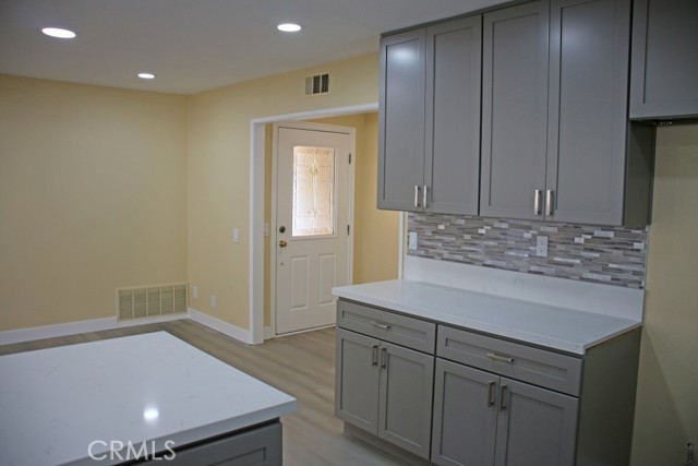 Detail Gallery Image 6 of 24 For 2538 Alona, Santa Ana,  CA 92706 - 3 Beds | 2 Baths