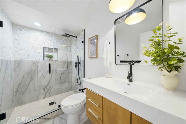 Detail Gallery Image 36 of 54 For 26542 Azuer, Mission Viejo,  CA 92691 - 3 Beds | 3 Baths