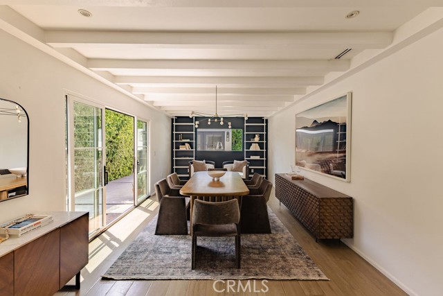 Detail Gallery Image 7 of 28 For 4128 Baywood St, Los Angeles,  CA 90039 - 4 Beds | 3 Baths