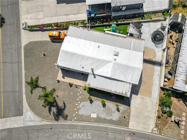 23011 Big Tee Drive, Canyon Lake CA: https://media.crmls.org/medias/28892fe9-f059-49f7-9b37-d0557742a574.jpg