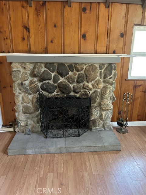 Detail Gallery Image 9 of 27 For 1008 Burnt Mill Rd, Crest Park,  CA 92326 - 1 Beds | 1 Baths