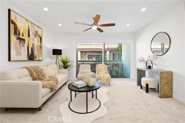 Detail Gallery Image 1 of 31 For 2521 W Sunflower Ave #K6,  Santa Ana,  CA 92704 - 2 Beds | 2 Baths