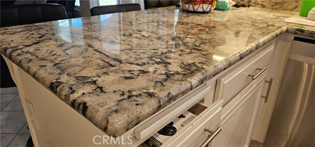 Detail Gallery Image 15 of 39 For 1650 Ravenswood Rd, Beaumont,  CA 92223 - 3 Beds | 2/1 Baths