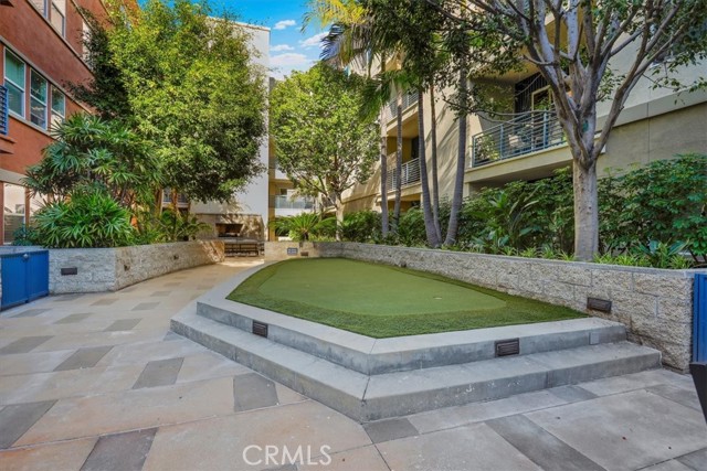 Image 62 of 75 For 300 4th Street 214