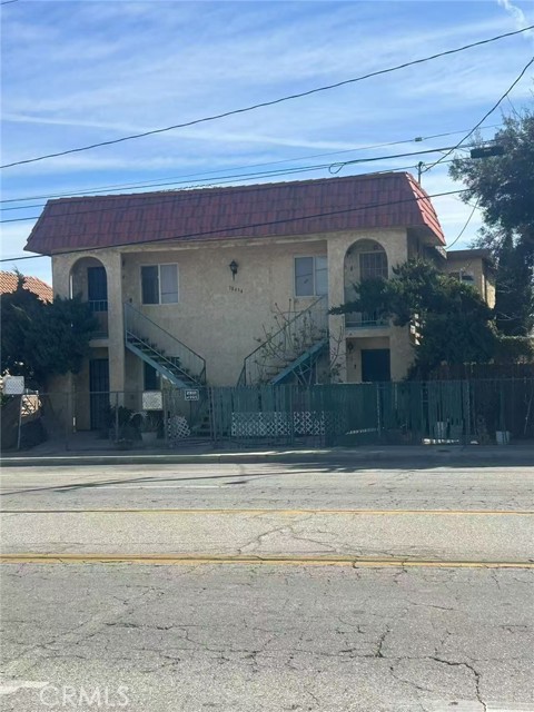 38434 10th St E, Palmdale CA: https://media.crmls.org/medias/288bf8dc-ed64-48c8-a5e0-bebbffd40876.jpg