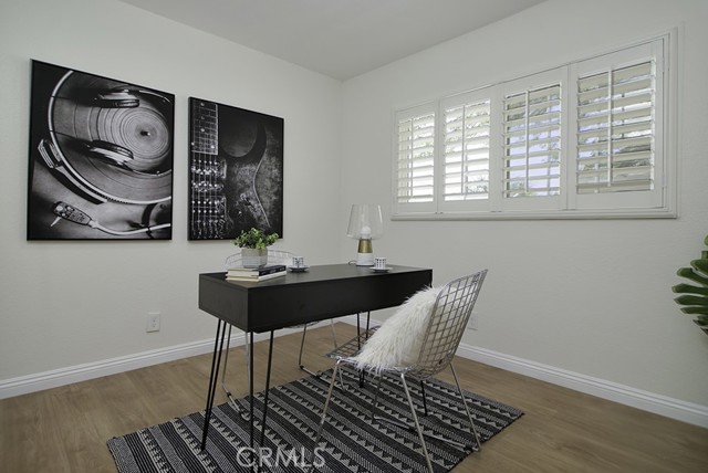 Detail Gallery Image 15 of 22 For 1891 Moore St, Simi Valley,  CA 93065 - 4 Beds | 2/1 Baths
