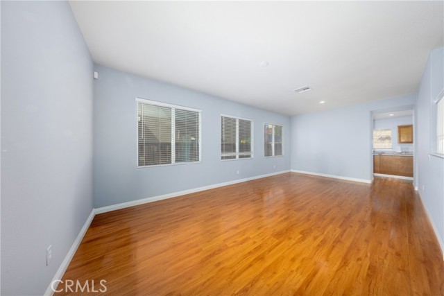 Detail Gallery Image 8 of 41 For 26670 Opal St, Moreno Valley,  CA 92555 - 5 Beds | 4 Baths