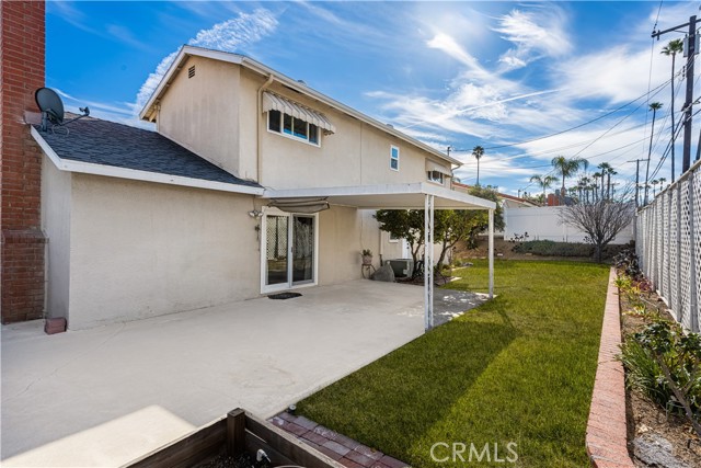 Detail Gallery Image 17 of 21 For 6193 Academy Ave, Riverside,  CA 92506 - 5 Beds | 3 Baths