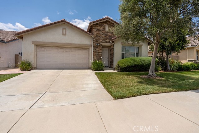 Detail Gallery Image 4 of 51 For 29557 Warmsprings Dr, Menifee,  CA 92584 - 2 Beds | 2 Baths