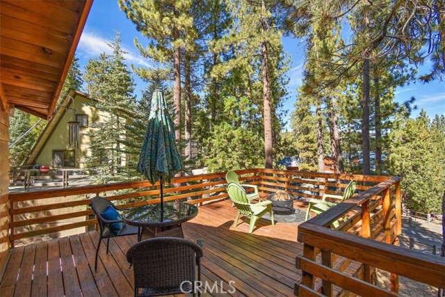 Detail Gallery Image 17 of 43 For 740 Cove Dr, Big Bear Lake,  CA 92315 - 3 Beds | 2 Baths