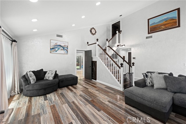 25515 Novela Way, Valencia CA: https://media.crmls.org/medias/288ff372-2b21-4d49-980b-745cd0ce37bf.jpg