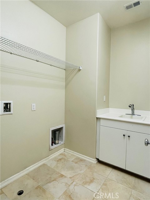 28906363 A879 46ac Bd15 A42da8187137