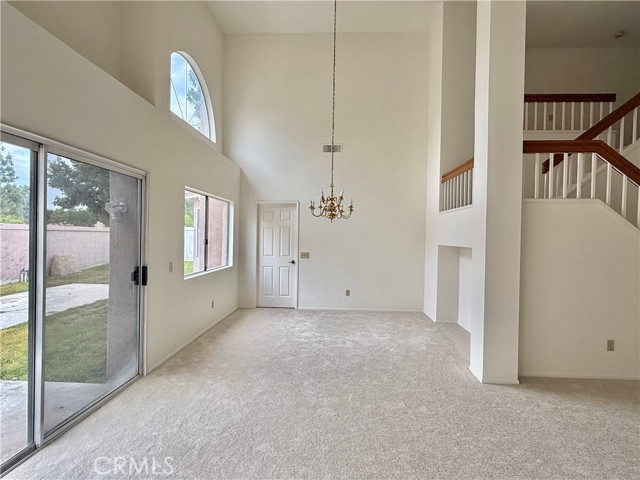 18 Decente, Irvine CA: https://media.crmls.org/medias/28907888-8959-40fa-9897-bddc055d40cc.jpg