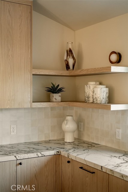 Detail Gallery Image 18 of 46 For 8960 Oak Park, –,  CA 91325 - 4 Beds | 3/1 Baths