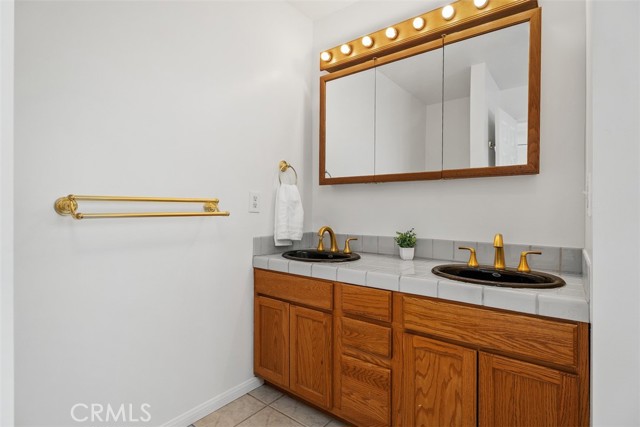 4702 Radnor Avenue photo 28