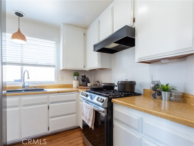Detail Gallery Image 8 of 16 For 7535 Sultana Avenue, Fontana,  CA 92336 - 3 Beds | 2 Baths