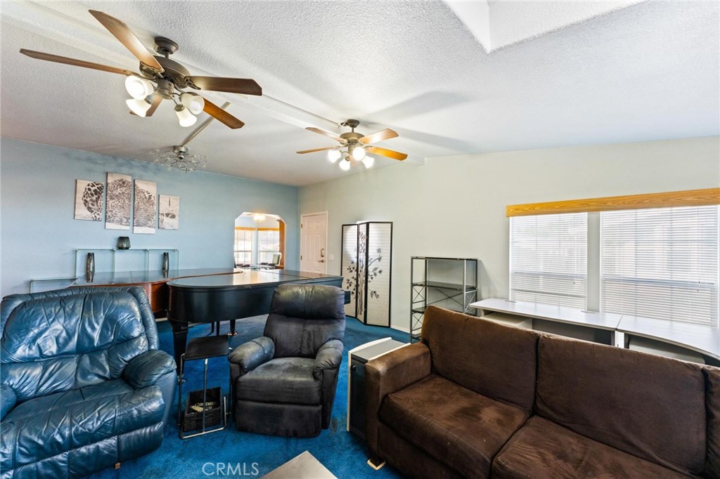 MLS #OC25235026 image #4