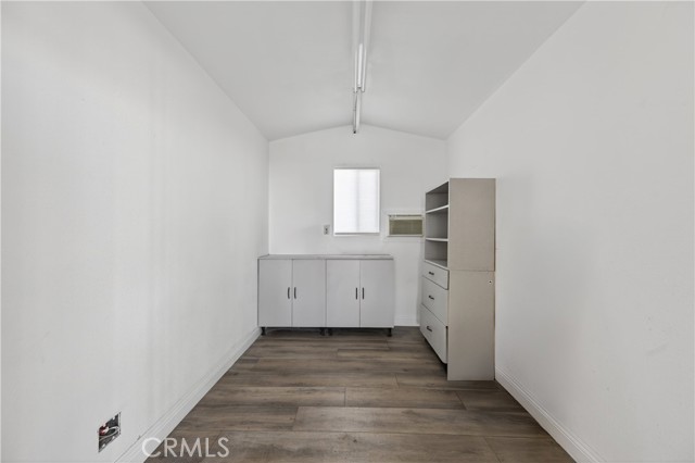 5001 W Florida, Hemet CA: https://media.crmls.org/medias/28927b4f-e82b-4957-9fc5-b4a5febd36ee.jpg