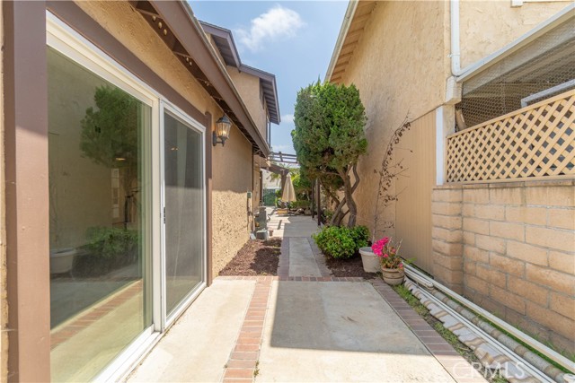 Detail Gallery Image 31 of 53 For 1492 Downing Ct, Corona,  CA 92882 - 3 Beds | 2 Baths
