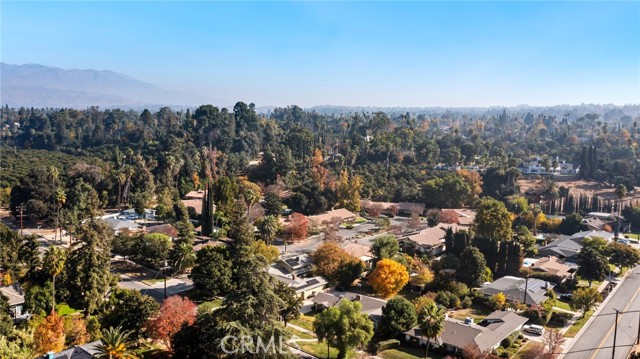 Detail Gallery Image 30 of 34 For 431 W Highland Ave, Redlands,  CA 92373 - 3 Beds | 2/1 Baths