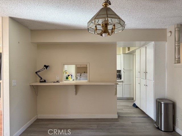 Detail Gallery Image 5 of 8 For 1404 Le Conte Dr, Riverside,  CA 92507 - 3 Beds | 2 Baths