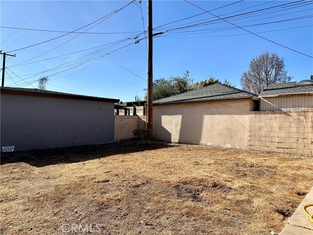 Detail Gallery Image 5 of 16 For 3123 Lomina Ave, Long Beach,  CA 90808 - 2 Beds | 1 Baths