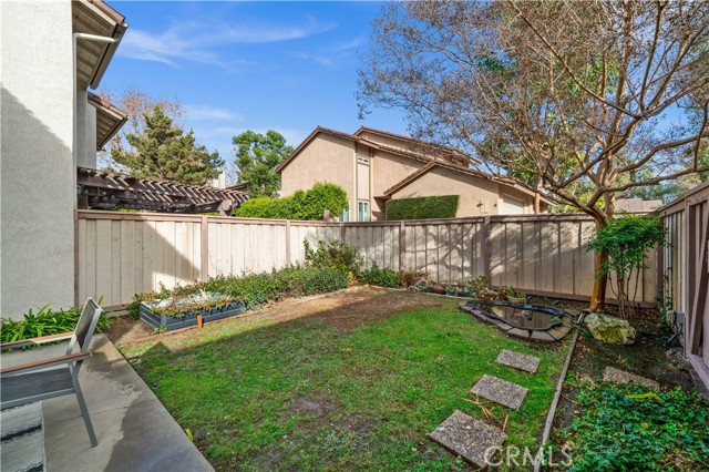 Detail Gallery Image 28 of 35 For 2667 Monterey Pl, Fullerton,  CA 92833 - 2 Beds | 2/1 Baths