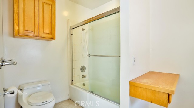 Detail Gallery Image 27 of 29 For 5714 Alder Ridge Dr, La Canada Flintridge,  CA 91011 - 4 Beds | 3 Baths