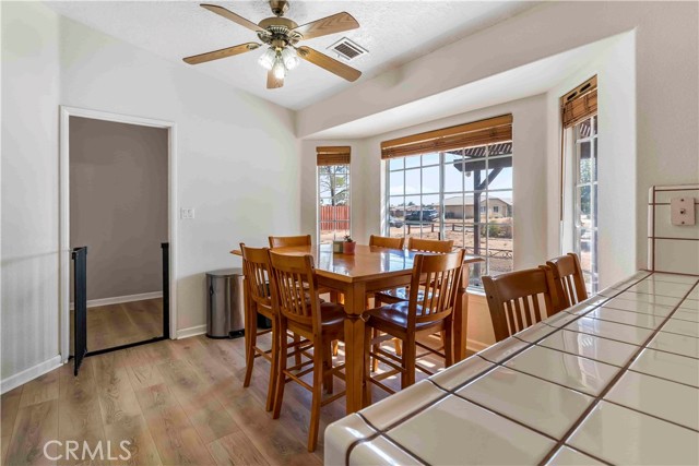 Detail Gallery Image 16 of 39 For 15189 Tonikan, Apple Valley,  CA 92307 - 3 Beds | 2 Baths