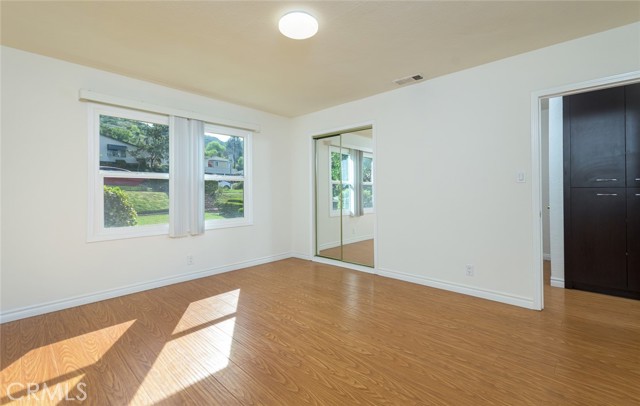 Detail Gallery Image 27 of 58 For 2111 N Verdugo, Glendale,  CA 91208 - 2 Beds | 2 Baths