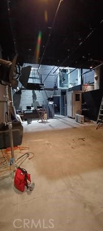 11417 Miranda Street, North Hollywood (los Angeles), California 91601, ,Commercial Lease,For Rent,11417 Miranda Street,CRSR25022604