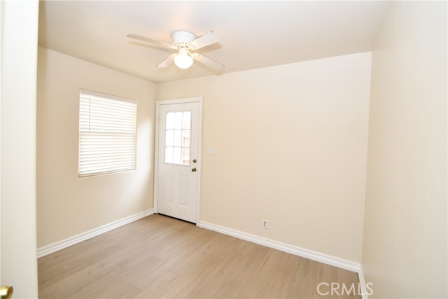 1062 252nd Street, Harbor City CA: https://media.crmls.org/medias/2897336b-cbd9-4e16-8250-7a47765b53c3.jpg