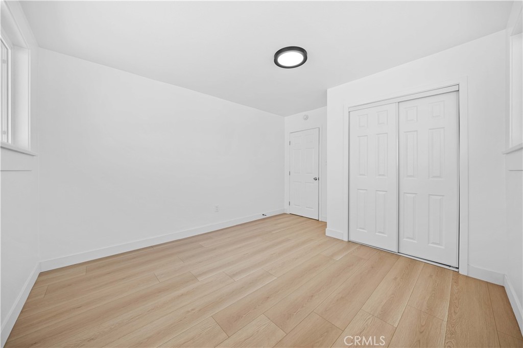https://media.crmls.org/medias/28984aa1-b384-449d-b06e-471114fee51a.jpg?preset=X-Large