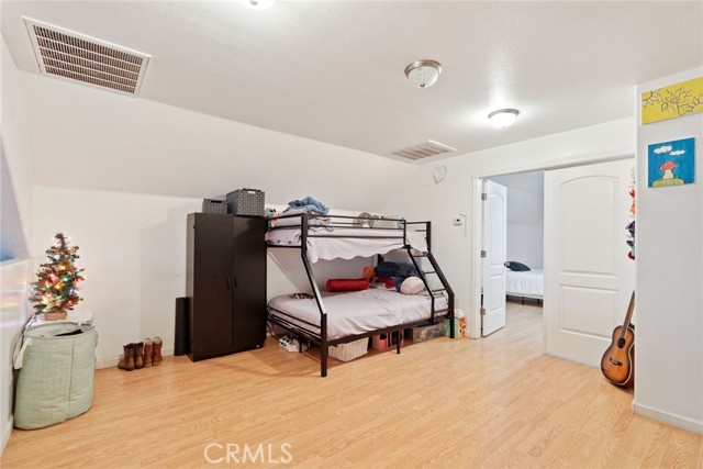 Detail Gallery Image 13 of 31 For 336 E Locust, Lodi,  CA 95240 - 5 Beds | 2/1 Baths