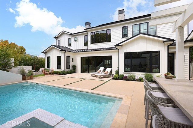 2001 Port Ramsgate Place, Newport Beach CA: https://media.crmls.org/medias/28998b6d-c0eb-46bc-9169-e860d6691dd6.jpg