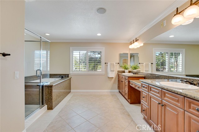 Detail Gallery Image 39 of 75 For 303 Sunburst Ln, Corona,  CA 92879 - 6 Beds | 4/2 Baths