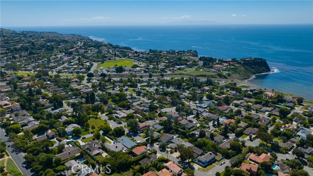 1545 Palos Verdes Drive, Palos Verdes Estates, California 90274, 3 Bedrooms Bedrooms, ,3 BathroomsBathrooms,Residential,Sold,Palos Verdes,PV24003611