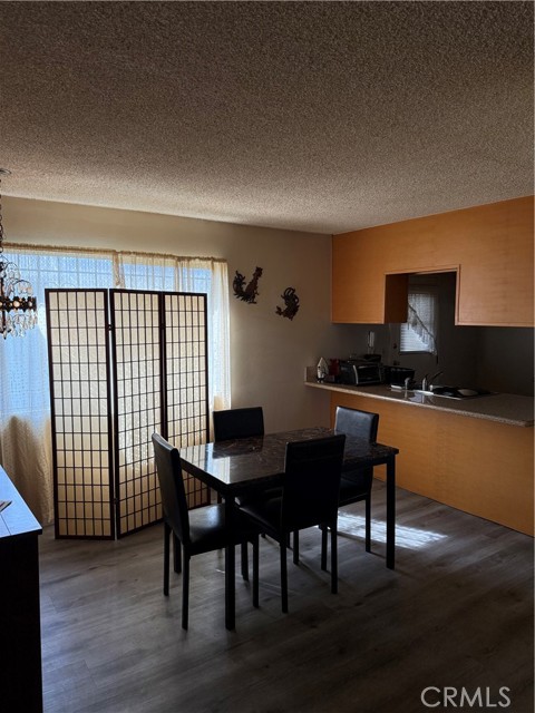 Detail Gallery Image 6 of 24 For 1813 W 151st, Compton,  CA 90220 - 4 Beds | 2 Baths