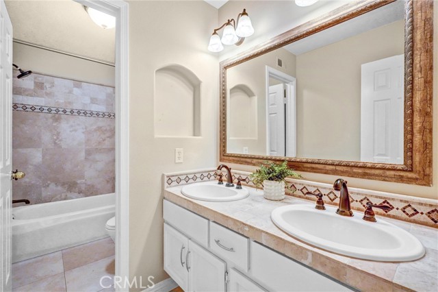 Detail Gallery Image 35 of 54 For 25711 Wood Brook Rd, Laguna Hills,  CA 92653 - 4 Beds | 2/1 Baths