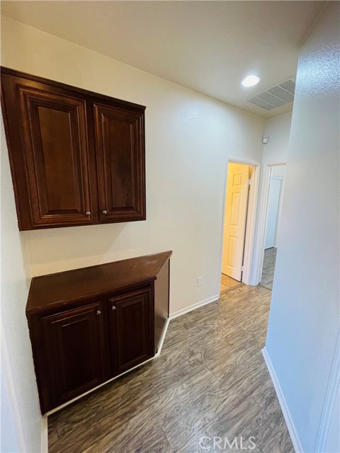 649 Sumner Way, Oceanside CA: https://media.crmls.org/medias/289c5437-a939-4d63-ab31-c54153e5e7ef.jpg