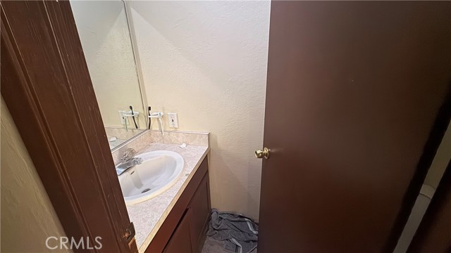 Image 9 of 10 For 25248 Robinson Road