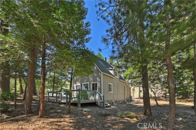 Detail Gallery Image 3 of 29 For 25867 Mile Pine Rd, Twin Peaks,  CA 92391 - 1 Beds | 1 Baths