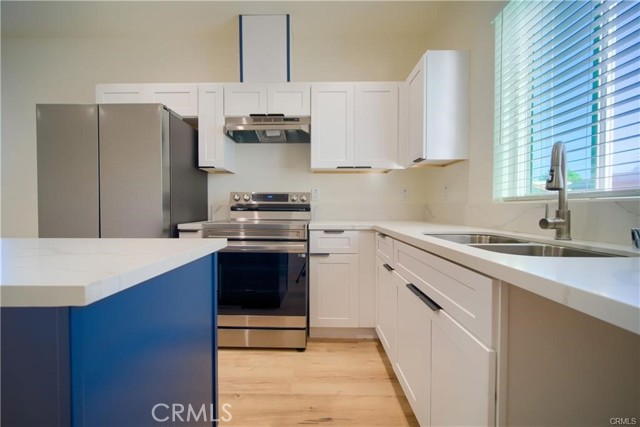 Detail Gallery Image 11 of 17 For 630 E Adams Bld, Los Angeles,  CA 90011 - 4 Beds | 2/1 Baths