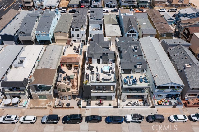 112 30th Street, Newport Beach CA: https://media.crmls.org/medias/289e3960-7b77-4d64-a722-a70112ff1170.jpg