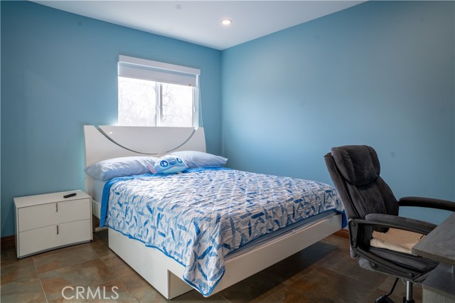 Detail Gallery Image 26 of 38 For 6930 Balcom, Reseda,  CA 91335 - 7 Beds | 6 Baths