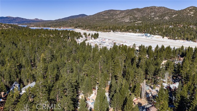 Detail Gallery Image 42 of 44 For 314 W Aeroplane, Big Bear City,  CA 92314 - 2 Beds | 2 Baths