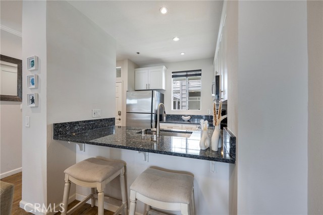 Detail Gallery Image 10 of 57 For 20301 Bluffside Circle #315,  Huntington Beach,  CA 92646 - 1 Beds | 1 Baths